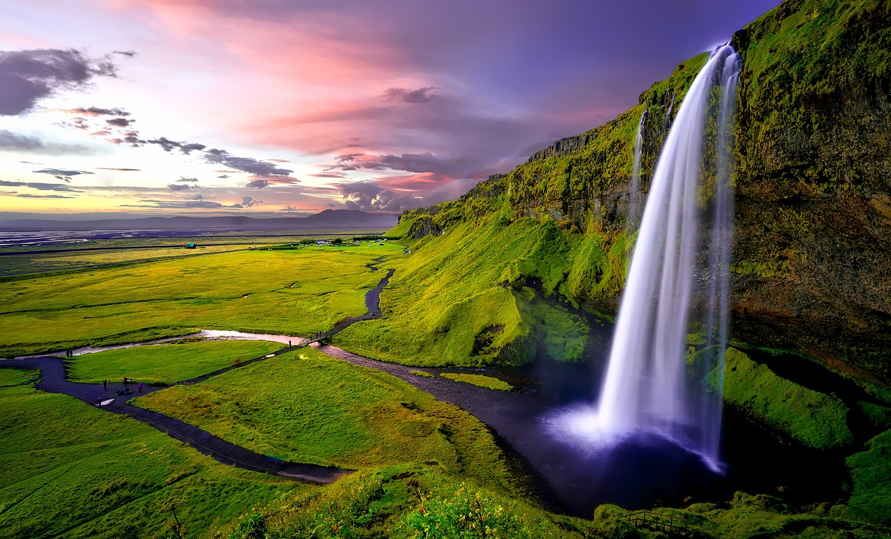 How to Take Captivating Photos of Rural and Countryside Scenes